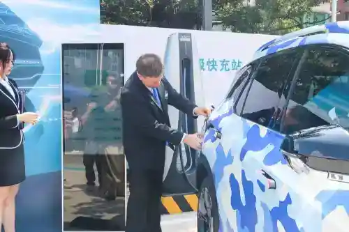 充電5分鐘，續航增加207公里！廣汽埃安超倍速電池技術和A480超充樁全球首發
